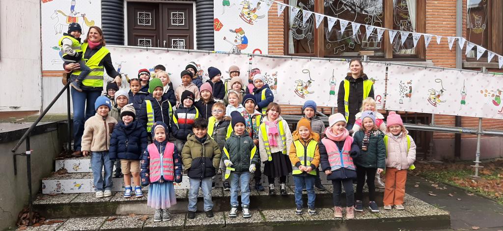 Het tweede kleuter op bezoek in het Huis van de Sint te Roeselare.