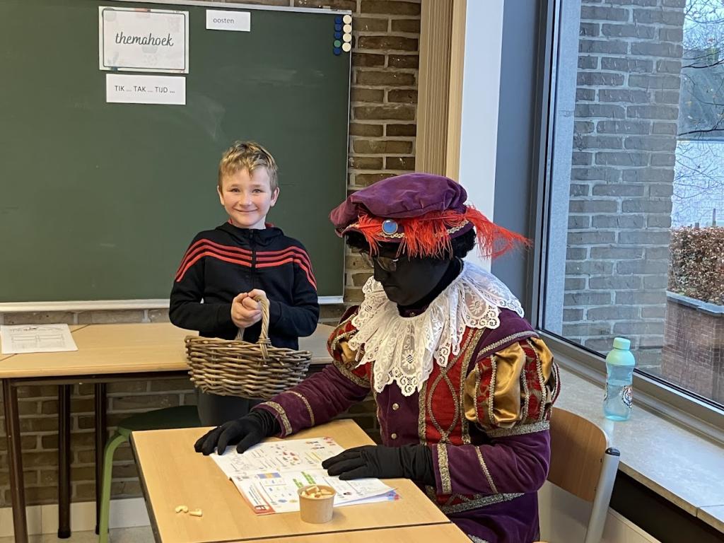 Sinterklaas op bezoek.